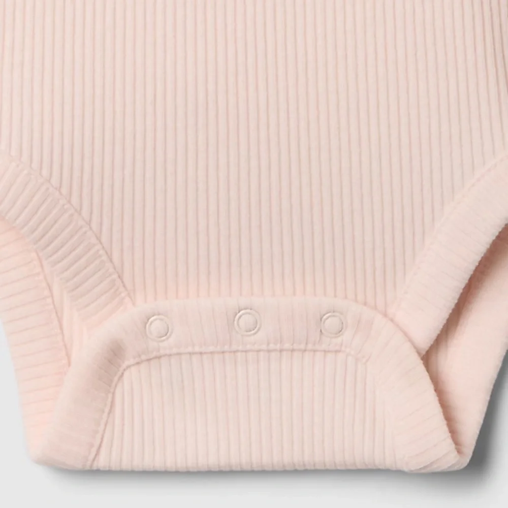 GAP Soft Pink Long Sleeve Bodysuit Set onesie